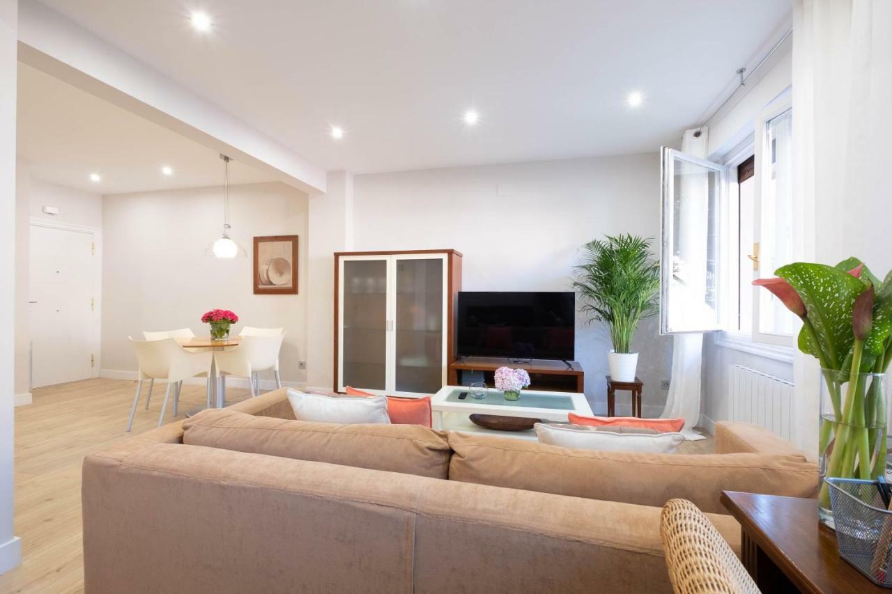 Apartamento Tiboli Con Parking Gratuito Bilbao Exterior foto